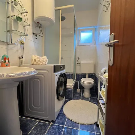 Apartment Lucija 