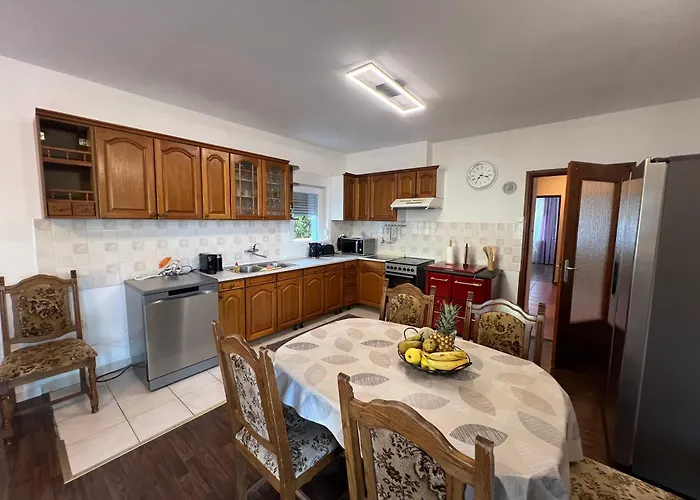Apartment Lucija \